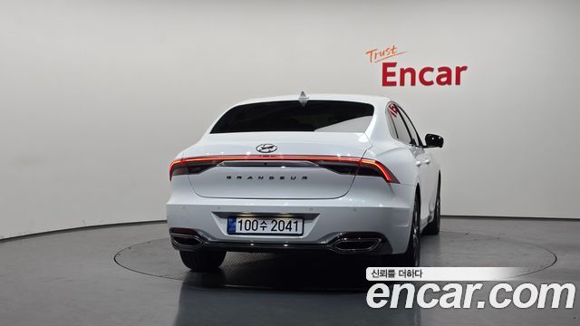 Hyundai Grandeur (IG) 2.5 Le Blanc 2023 — фото 4