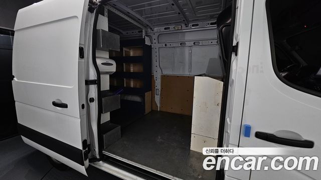 Renault Korea Master 2.3 Van L 2022 — фото 19