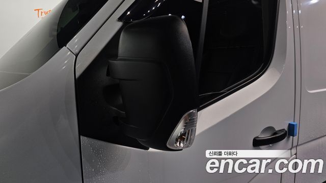 Renault Korea Master 2.3 Van L 2022 — фото 33