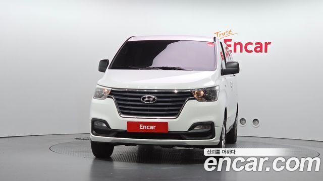 Hyundai Grand Starex 4WD Wagon 12-Seater Smart 2020 — фото 3