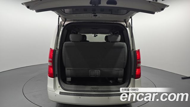 Hyundai Grand Starex 4WD Wagon 12-Seater Smart 2020 — фото 20