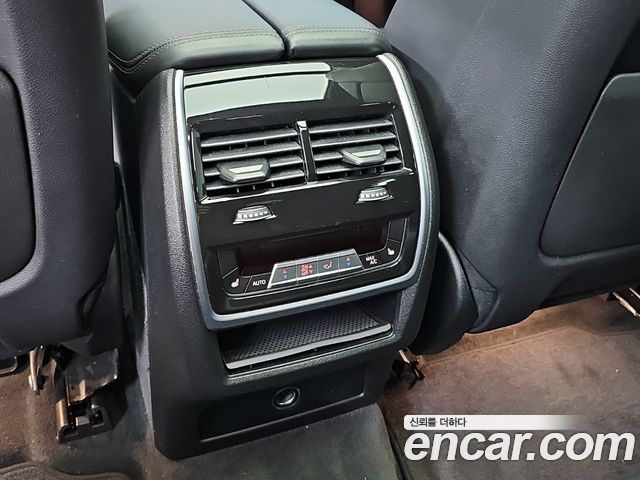 BMW X6 (G06) xDrive30d M Sport 2024 — фото 17