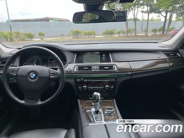 BMW 7 Series (F01) 730d 2014 — фото 9