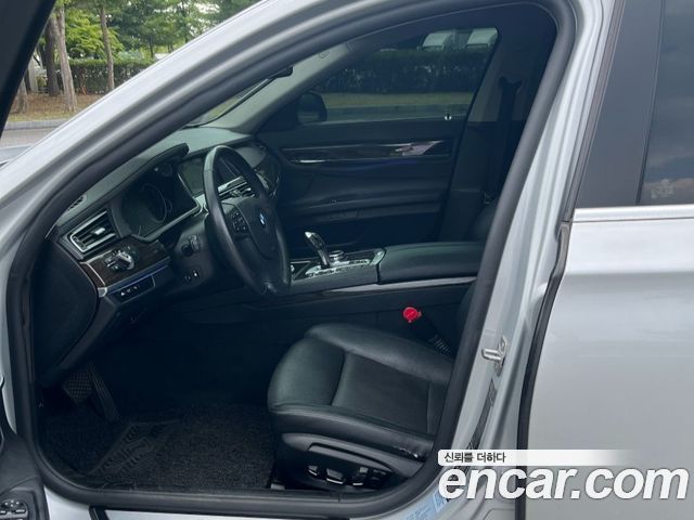 BMW 7 Series (F01) 730d 2014 — фото 16