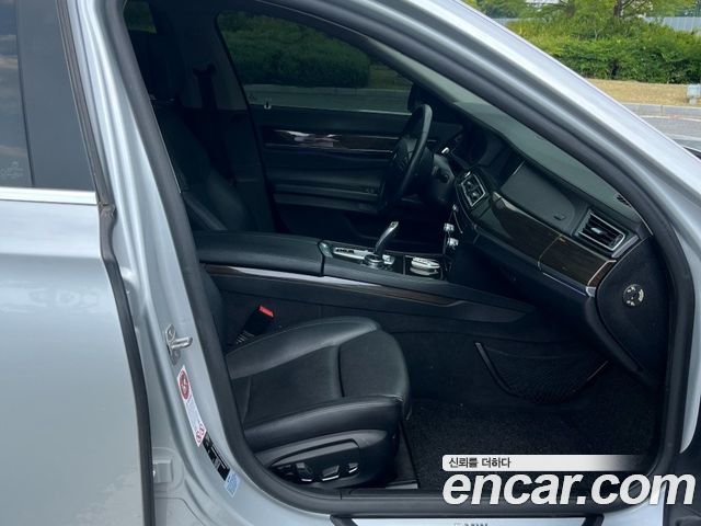 BMW 7 Series (F01) 730d 2014 — фото 17