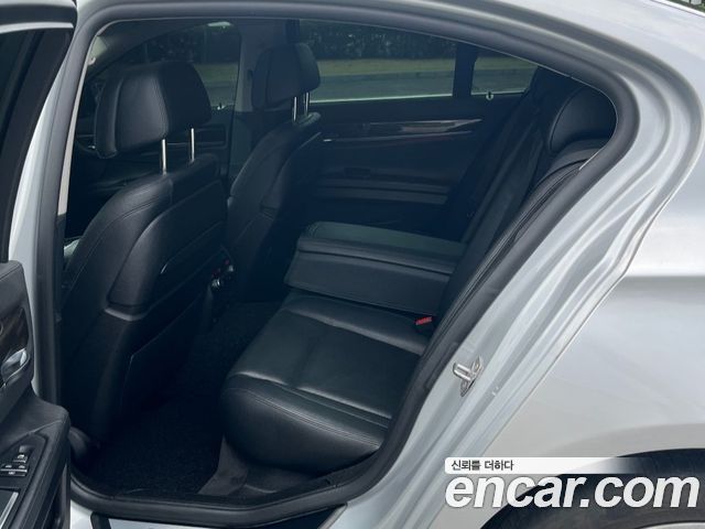BMW 7 Series (F01) 730d 2014 — фото 18