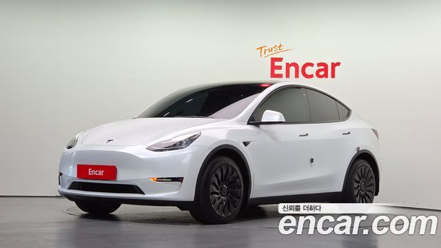 Tesla Model Y Long Range AWD 2021 — фото 1