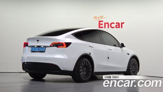 Tesla Model Y Long Range AWD 2021 — фото 2