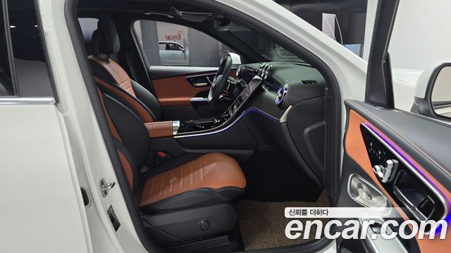 Mercedes-Benz GLC-Class (X254) GLC300 4MATIC AMG Line 2025 — фото 26