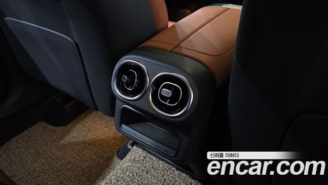 Mercedes-Benz GLC-Class (X254) GLC300 4MATIC AMG Line 2025 — фото 32