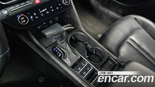 Hyundai Sonata The Edge (DN8) 2.0 LPG(Rent) Business 1 2024 — фото 9