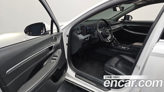 Hyundai Sonata The Edge (DN8) 2.0 LPG(Rent) Business 1 2024 — фото 10