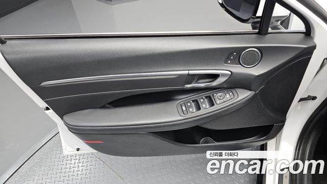 Hyundai Sonata The Edge (DN8) 2.0 LPG(Rent) Business 1 2024 — фото 24