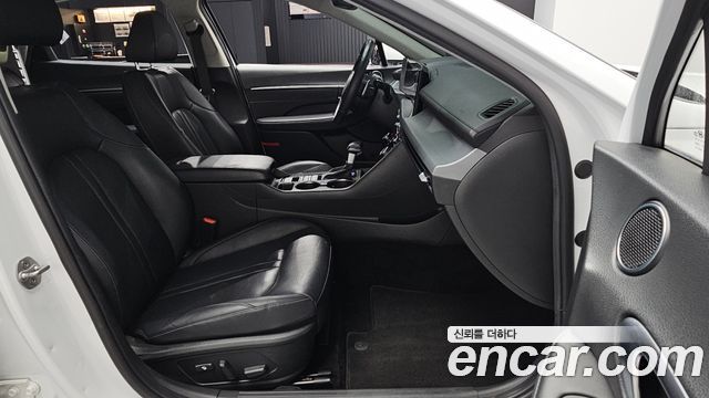 Hyundai Sonata The Edge (DN8) 2.0 LPG(Rent) Business 1 2024 — фото 26