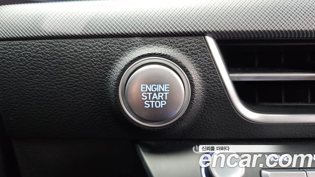 Hyundai Sonata The Edge (DN8) 2.0 LPG(Rent) Business 1 2024 — фото 29