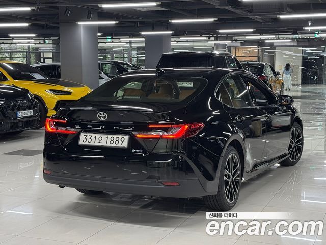 Toyota Camry (XV80) 2.5 XLE Premium Hybrid 2026 — фото 3