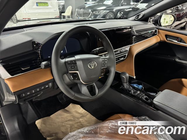 Toyota Camry (XV80) 2.5 XLE Premium Hybrid 2026 — фото 18