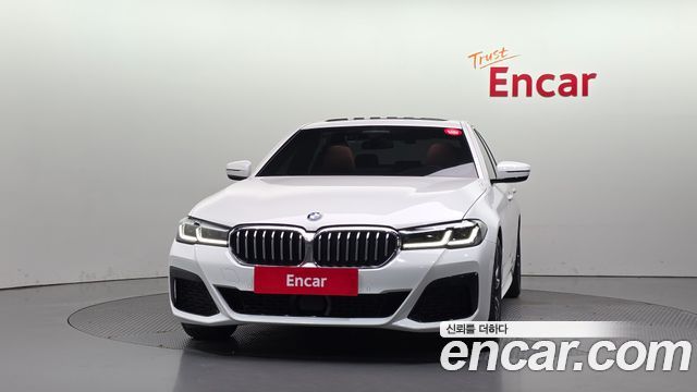 BMW 5 Series (G30) 520i M Sport 2022 — фото 3
