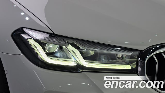 BMW 5 Series (G30) 520i M Sport 2022 — фото 22