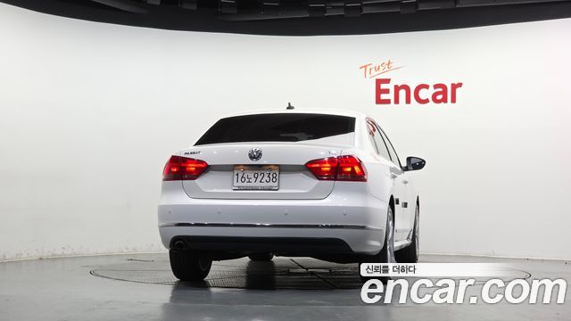 Volkswagen Passat 2.0 TDI B7 2013 — фото 4