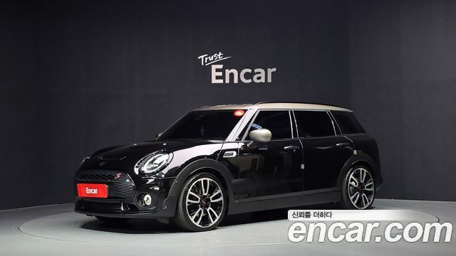 MINI Cooper S Clubman Shadow Edition 2nd 2022 — фото 1