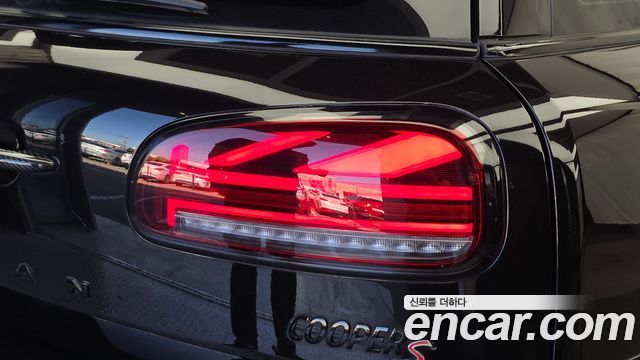 MINI Cooper S Clubman Shadow Edition 2nd 2022 — фото 28