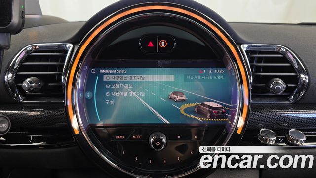 MINI Cooper S Clubman Shadow Edition 2nd 2022 — фото 36