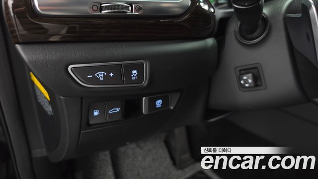 Genesis EQ900 3.8 GDI AWD Luxury 2018 — фото 19