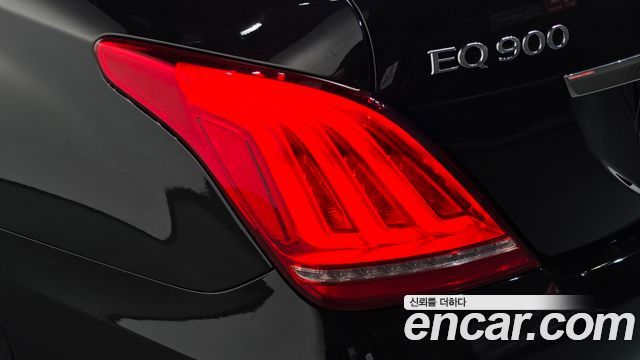 Genesis EQ900 3.8 GDI AWD Luxury 2018 — фото 23