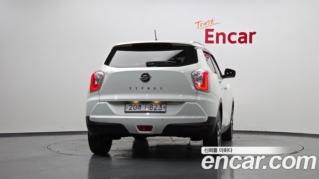 KG Mobility (SsangYong) Tivoli VX 2WD 2016 — фото 4