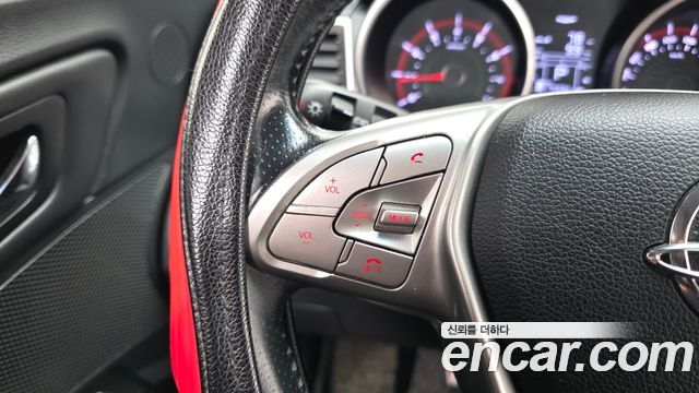 KG Mobility (SsangYong) Tivoli VX 2WD 2016 — фото 18