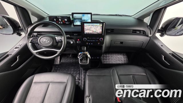 Hyundai Staria 4WD Tourer 9-Seater Modern 2024 — фото 7