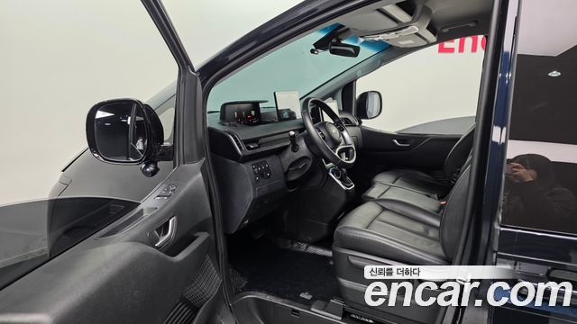 Hyundai Staria 4WD Tourer 9-Seater Modern 2024 — фото 10