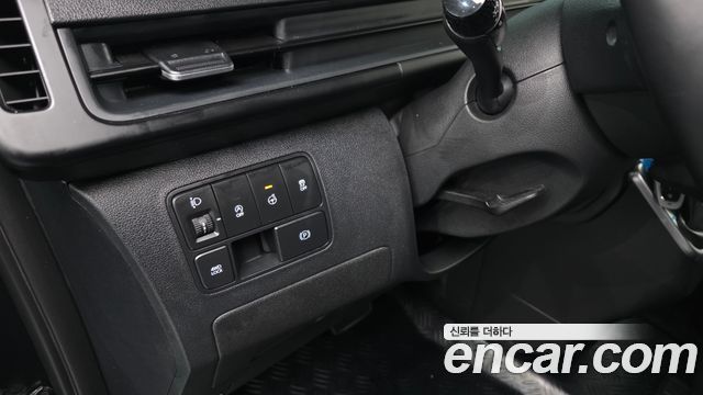 Hyundai Staria 4WD Tourer 9-Seater Modern 2024 — фото 14