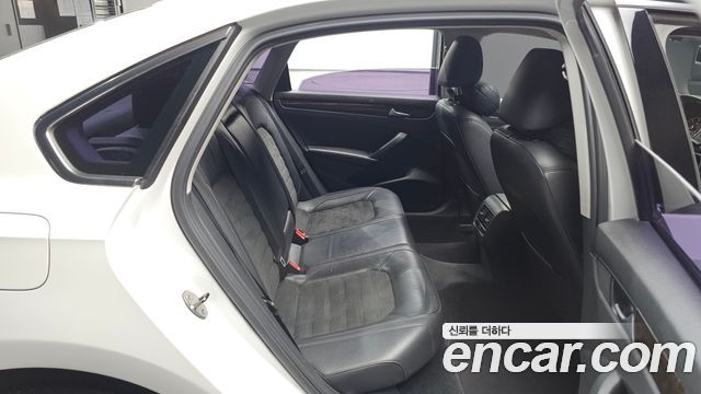 Volkswagen Passat 2.0 TDI B7 2014 — фото 11