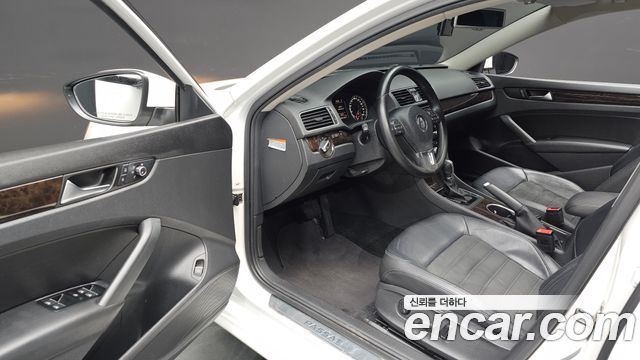 Volkswagen Passat 2.0 TDI B7 2014 — фото 12