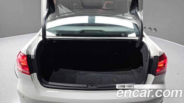 Volkswagen Passat 2.0 TDI B7 2014 — фото 20