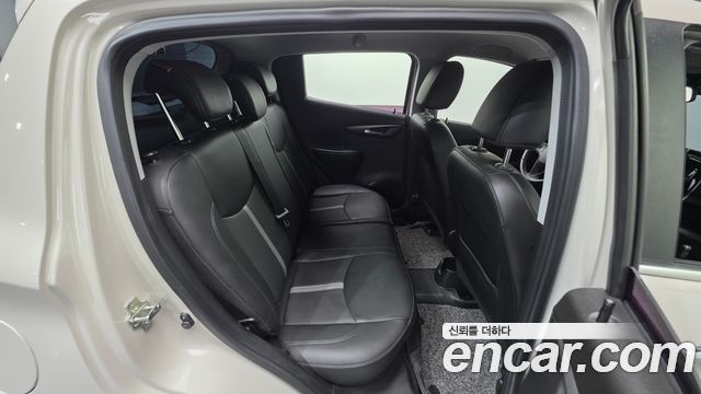 Chevrolet Spark Premier 2019 — фото 19