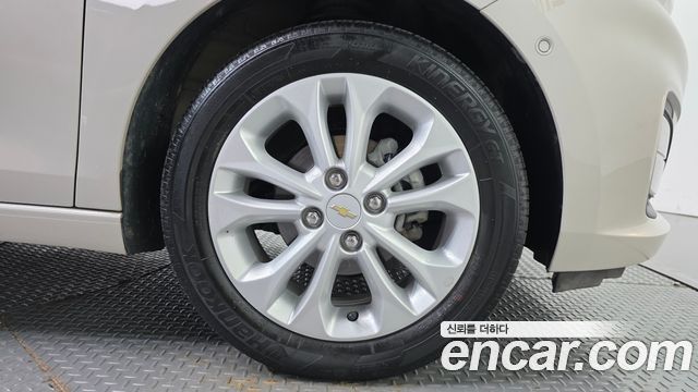 Chevrolet Spark Premier 2019 — фото 21