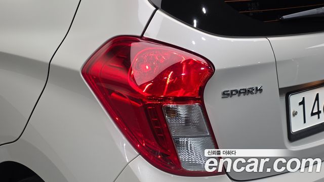 Chevrolet Spark Premier 2019 — фото 23