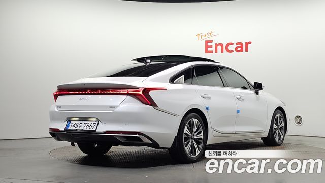 Kia K8 Hybrid Signature 2022 — фото 2