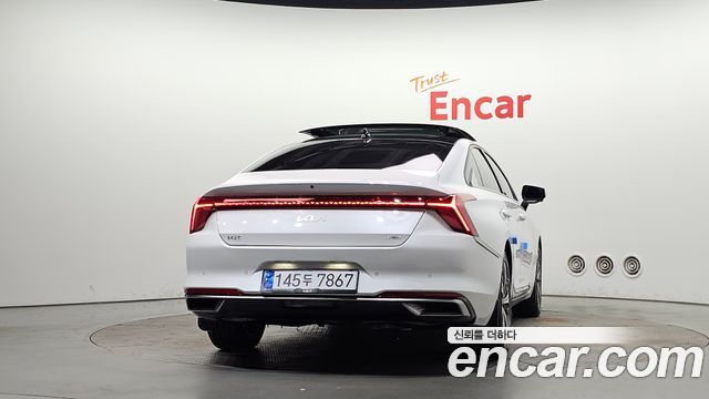 Kia K8 Hybrid Signature 2022 — фото 4