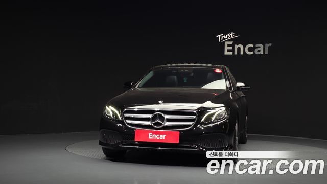 Mercedes-Benz E-Class (W213) E300 Avantgarde 2019 — фото 3