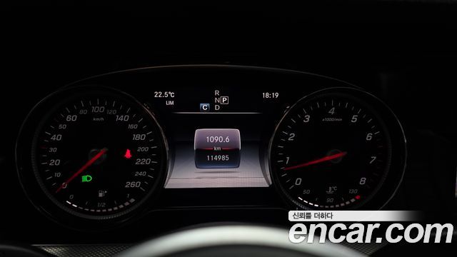 Mercedes-Benz E-Class (W213) E300 Avantgarde 2019 — фото 8