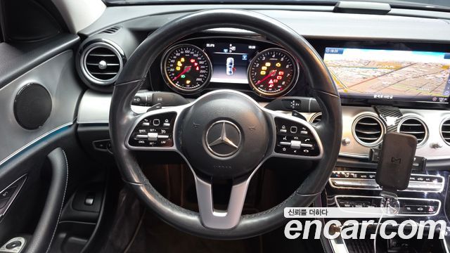 Mercedes-Benz E-Class (W213) E300 Avantgarde 2019 — фото 13