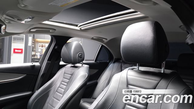 Mercedes-Benz E-Class (W213) E300 Avantgarde 2019 — фото 18