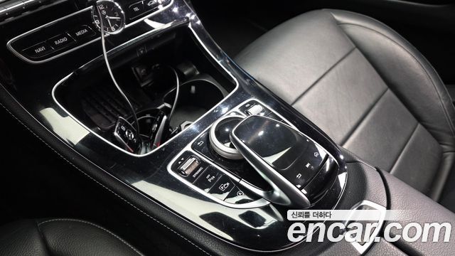 Mercedes-Benz E-Class (W213) E300 Avantgarde 2019 — фото 32