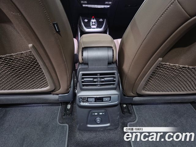 Audi Q4 e-tron (F4) 45 Premium 2025 — фото 16