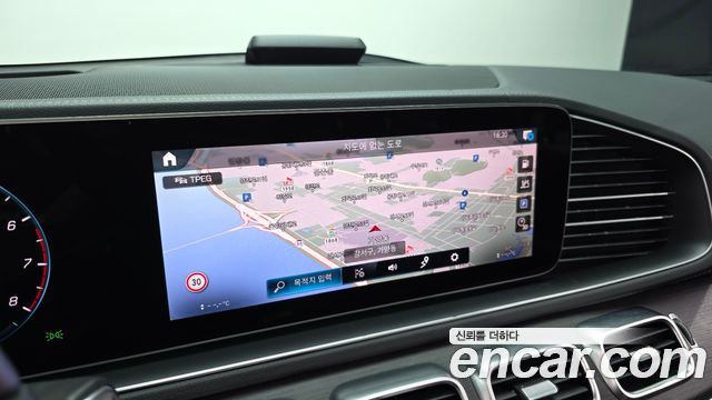 Mercedes-Benz GLS-Class (X167) GLS580 4MATIC 2021 — фото 19