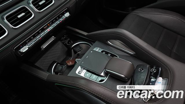 Mercedes-Benz GLS-Class (X167) GLS580 4MATIC 2021 — фото 21